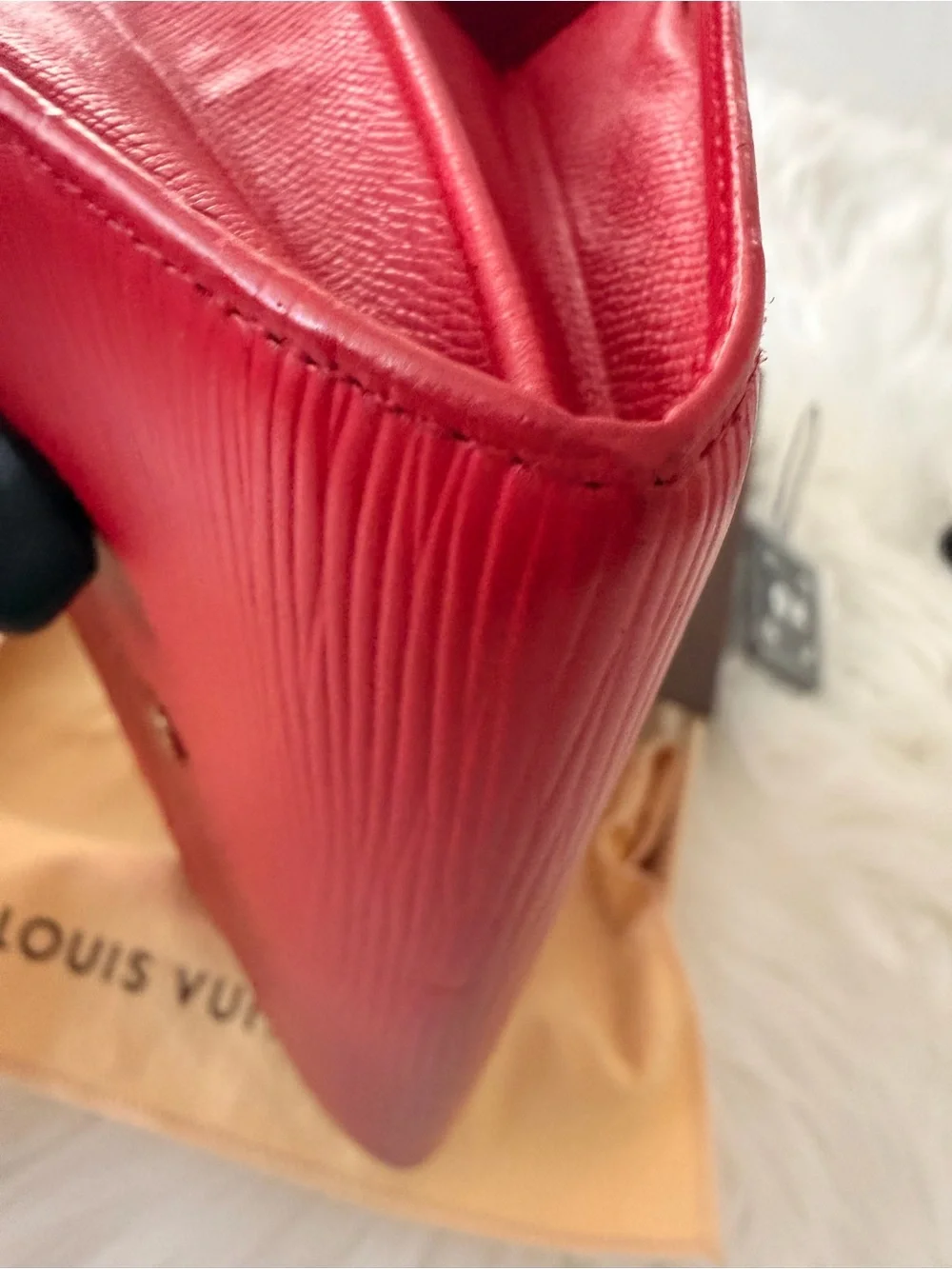Authentic Louis Vuitton Red Textured Women’s Long Wallet